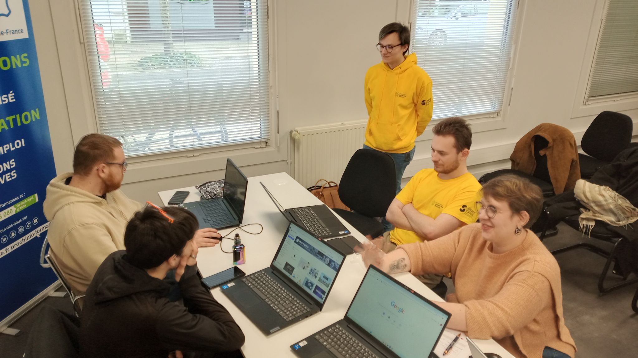 Lire la suite à propos de l’article Inclusion Numérique : Les jeunes du Vimeu, acteurs de leur avenir digital !
