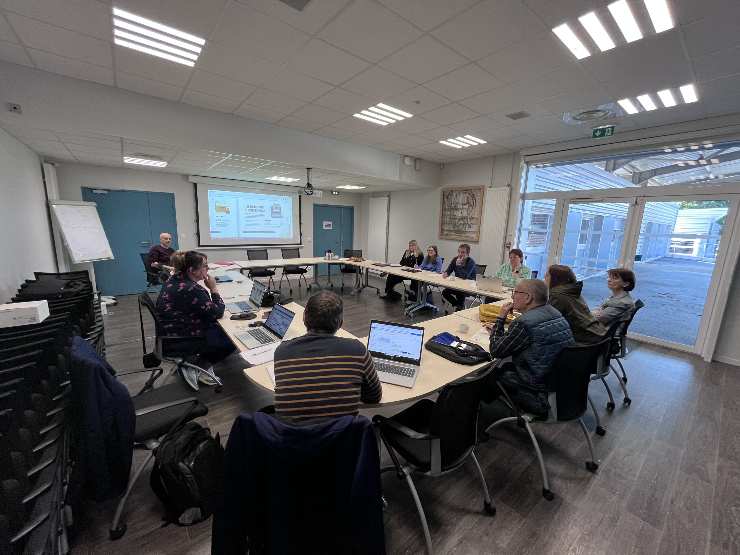You are currently viewing Ateliers d’accompagnement aux outils numériques