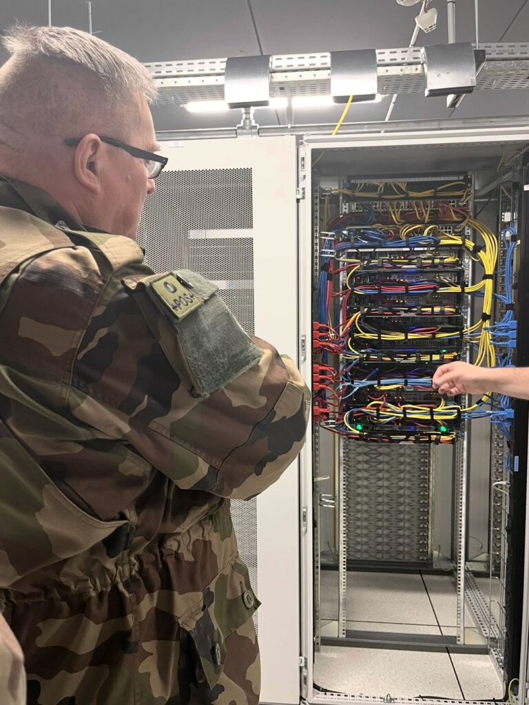 Lire la suite à propos de l’article Accueil de l’Etat-Major Interarmées de Zone de Défense et de Sécurité – Nord