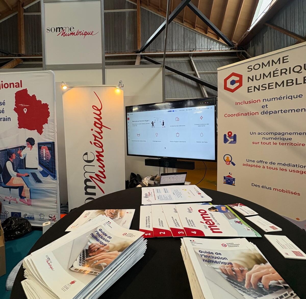 You are currently viewing Somme Numérique au Congrès des Maires et Présidents d’intercommunalité de la Somme !